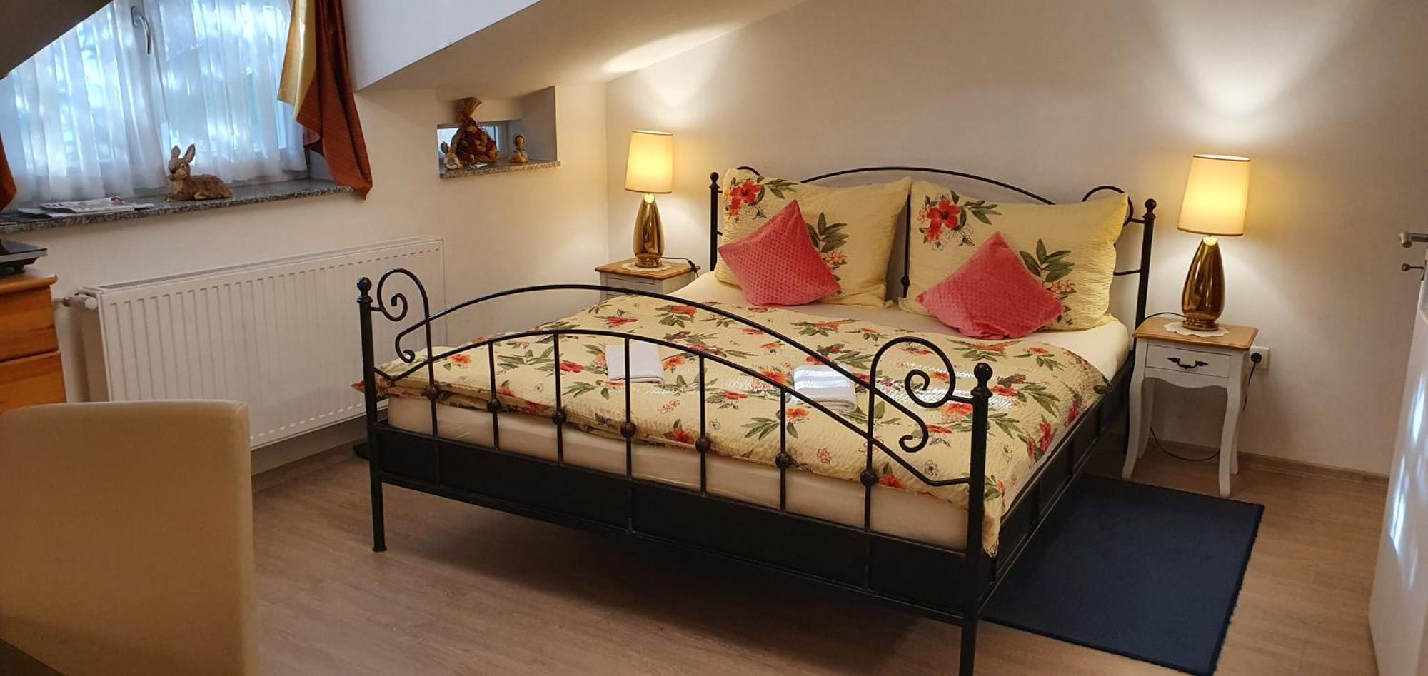 Karmelita Boutique Apartman شوبرون الغرفة الصورة