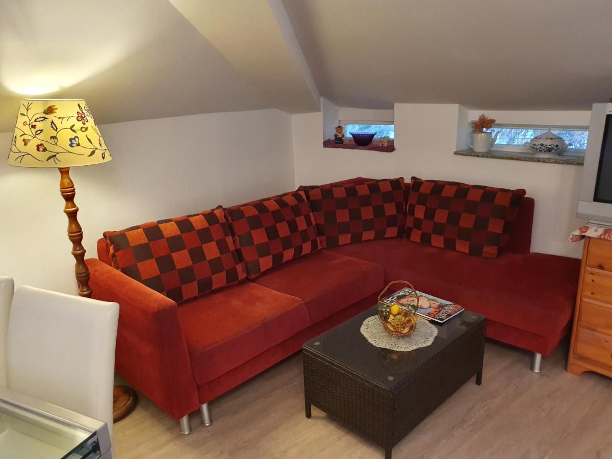 Karmelita Boutique Apartman شوبرون المظهر الخارجي الصورة